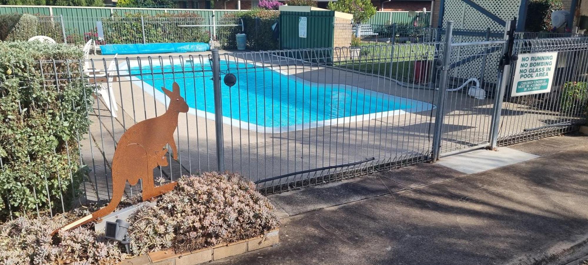 Lone Pine Motel Corowa Exterior foto