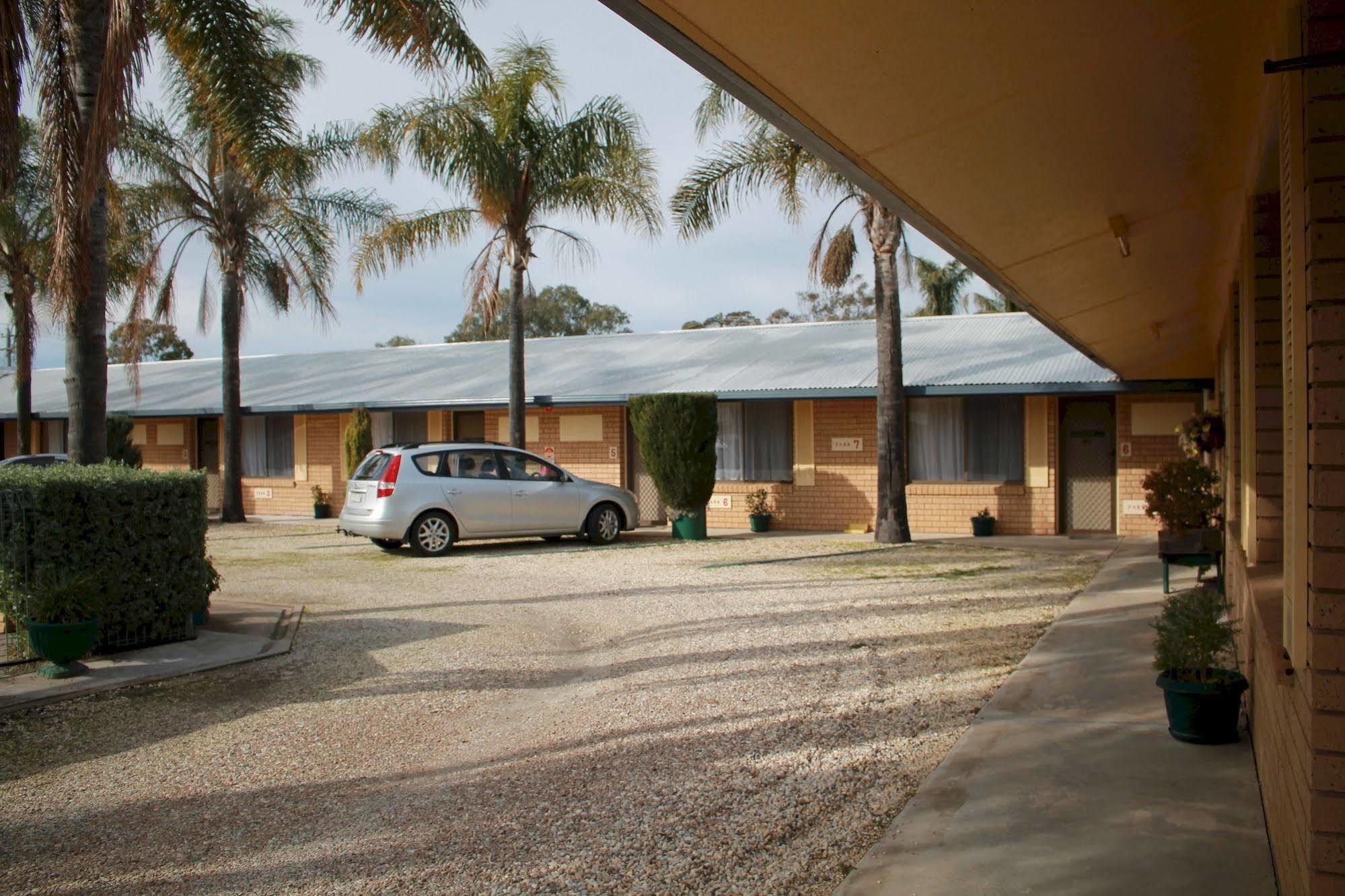 Lone Pine Motel Corowa Exterior foto